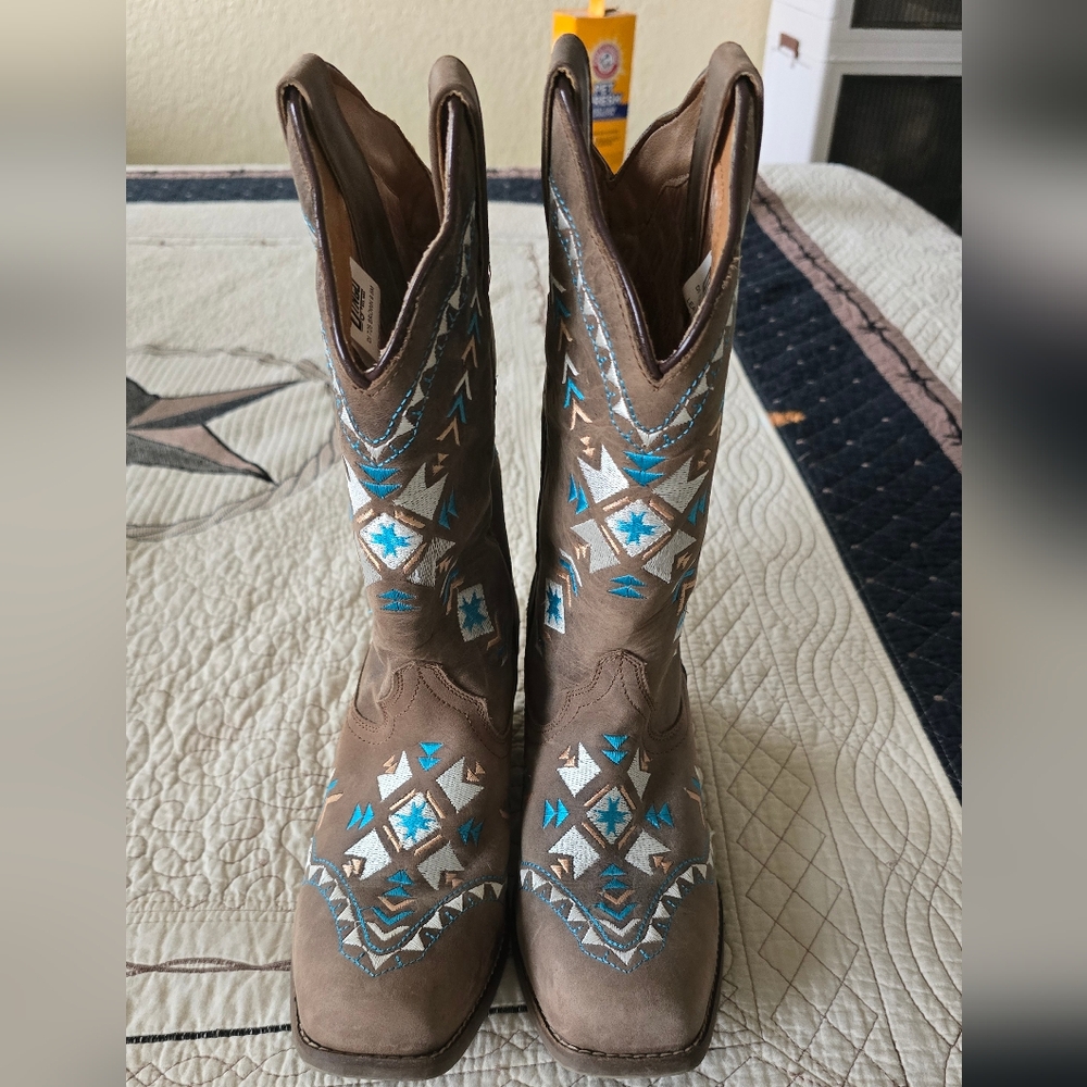 Women's Brown and Blue Embroidered Boots